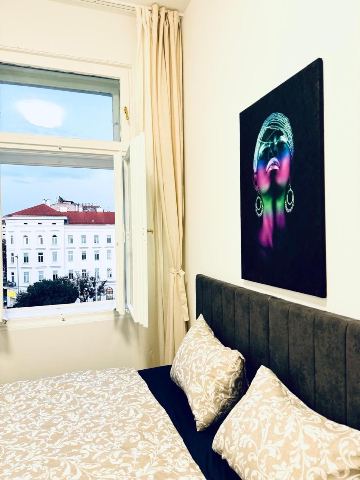 4br Shared With View Only 7- Min To Westbahnhof Appartement