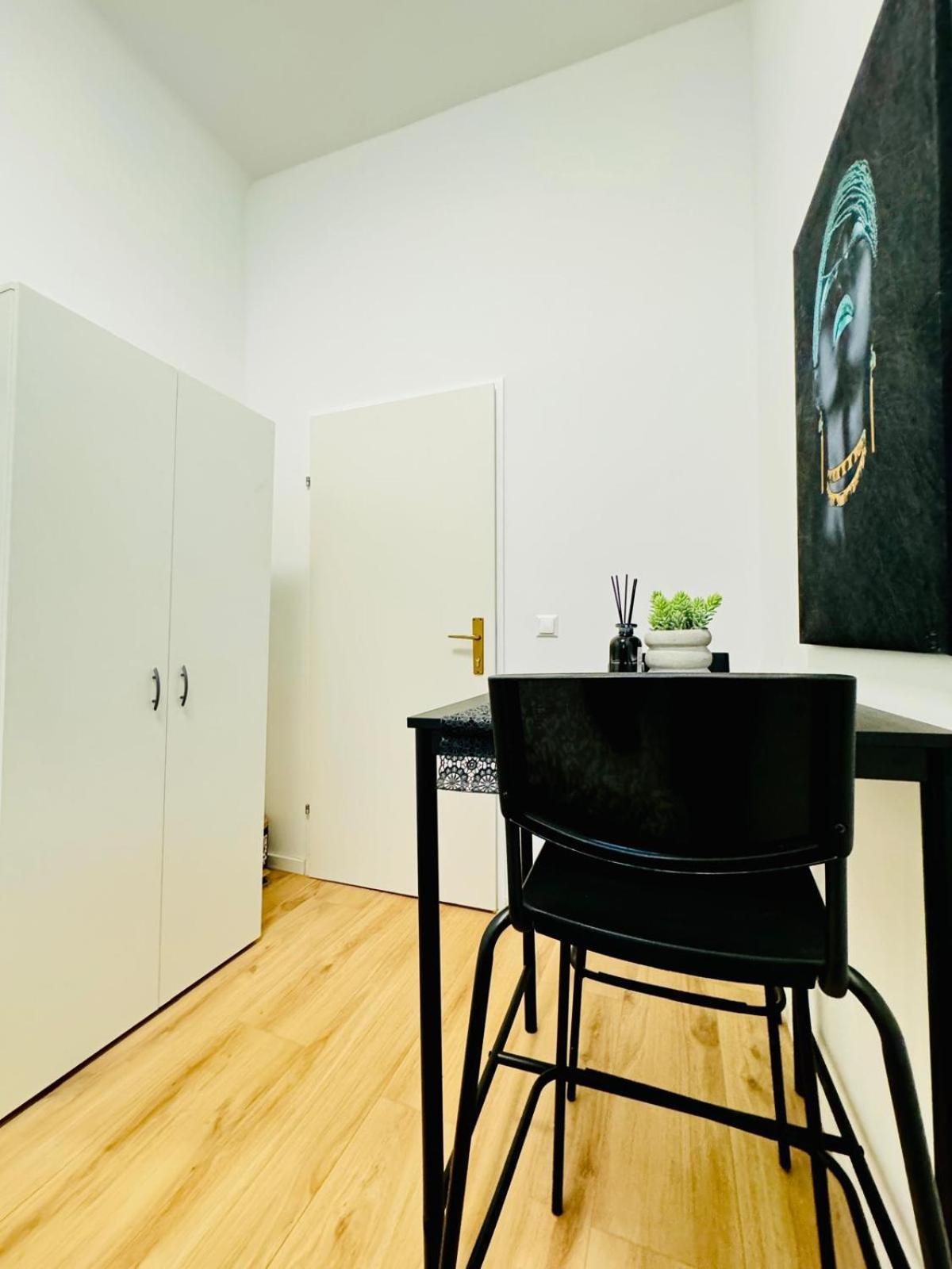 4br Shared With View Only 7- Min To Westbahnhof Appartement